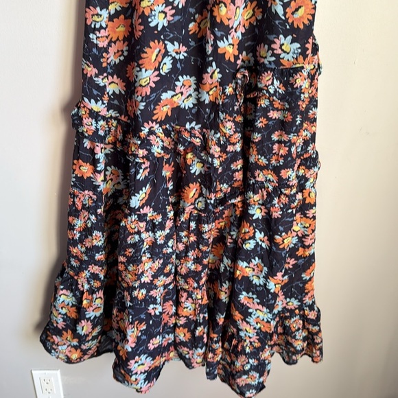 Sundance Pretty Petals Dress Navy Floral MP - Picture 9 of 12